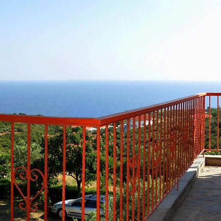 Aris Pension Agia Paraskevi  Ruang foto